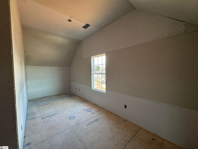 639 Creekway Court, Greer, SC 29651