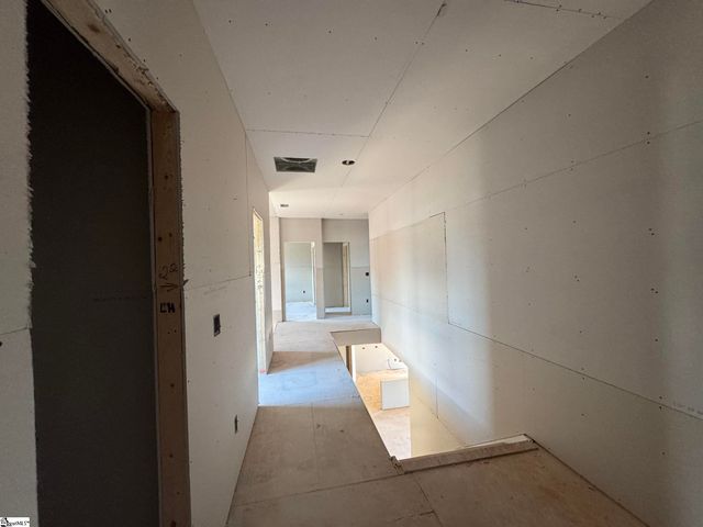 639 Creekway Court, Greer, SC 29651