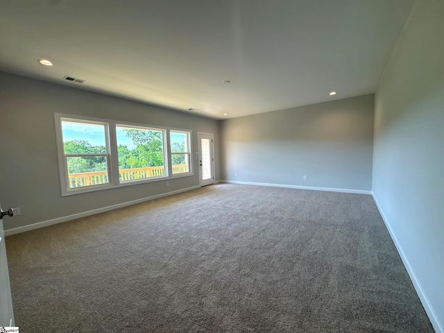 639 Creekway Court, Greer, SC 29651
