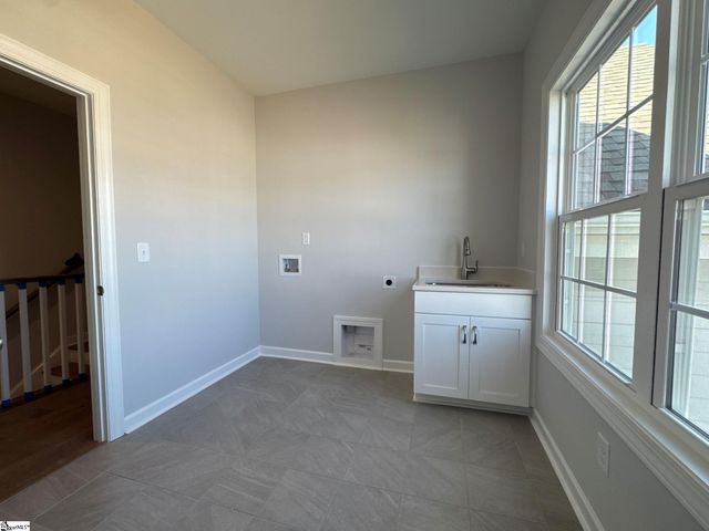 639 Creekway Court, Greer, SC 29651