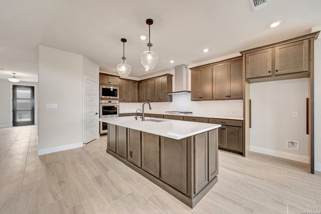 11742 Warlock, San Antonio, TX 78254