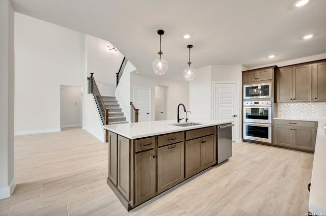 11742 Warlock, San Antonio, TX 78254