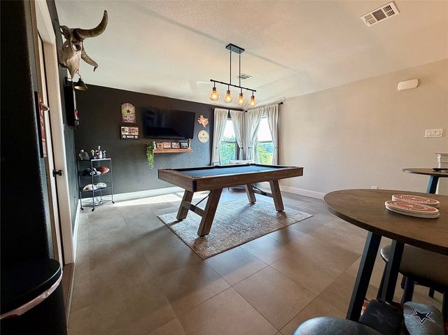1952 Manzana Way, Burleson, TX 76028