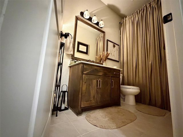 1952 Manzana Way, Burleson, TX 76028