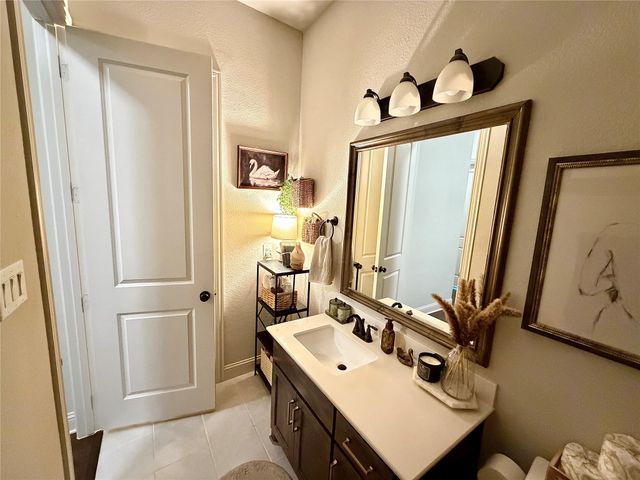 1952 Manzana Way, Burleson, TX 76028