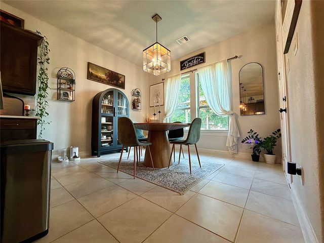 1952 Manzana Way, Burleson, TX 76028