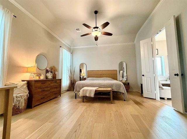 1952 Manzana Way, Burleson, TX 76028