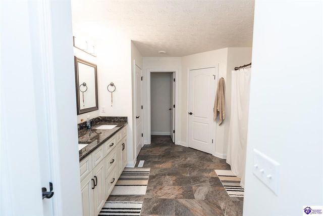 124 Alcott Court, Elizabethtown, KY 42701