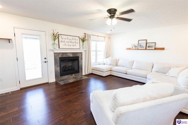 124 Alcott Court, Elizabethtown, KY 42701