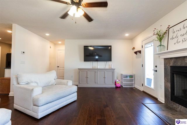 124 Alcott Court, Elizabethtown, KY 42701