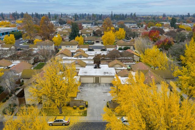 3608 Fawndale Dr, Modesto, CA 95356