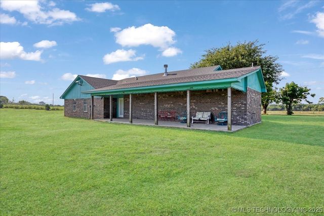 1355 Armstrong Academy, Bokchito, OK 74726