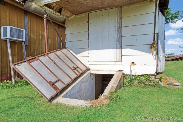 1355 Armstrong Academy, Bokchito, OK 74726