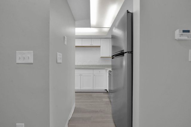 25 King Arthur Court, Westerville, OH 43081