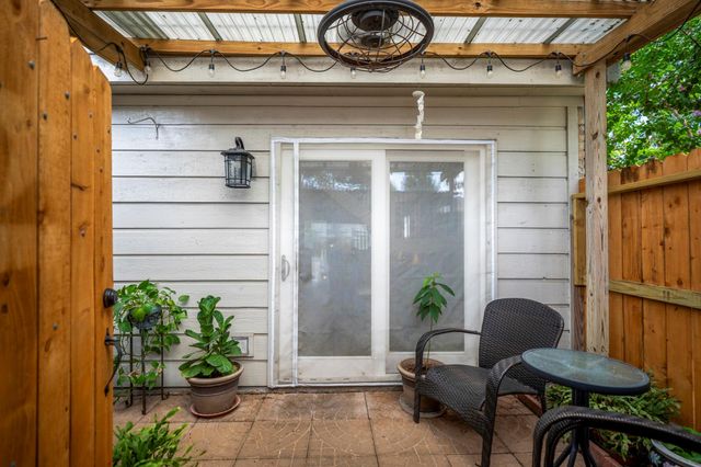 10011 Knoboak Drive 50, Houston, TX 77080
