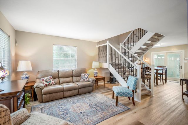 10011 Knoboak Drive 50, Houston, TX 77080