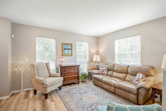 10011 Knoboak Drive 50, Houston, TX 77080