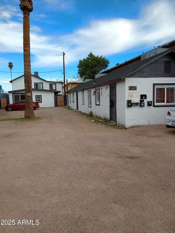 2440 E MONROE Street, Phoenix, AZ 85034