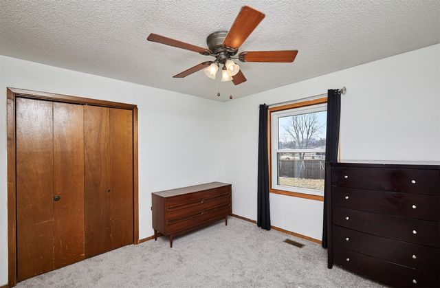 1219 Casady Drive, Norwalk, IA 50211