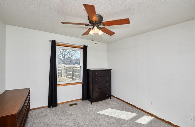 1219 Casady Drive, Norwalk, IA 50211