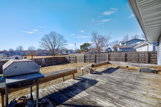 1219 Casady Drive, Norwalk, IA 50211