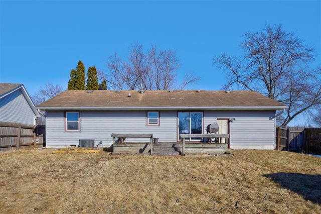 1219 Casady Drive, Norwalk, IA 50211