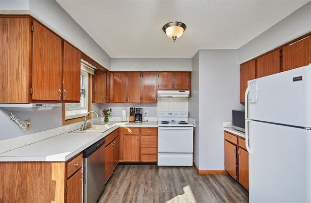 1219 Casady Drive, Norwalk, IA 50211