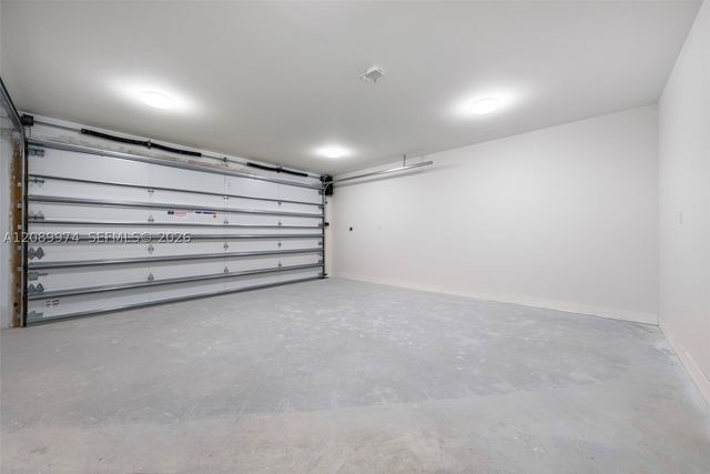 5921 SW 84th St, South Miami, FL 33143