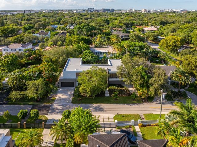 5921 SW 84th St, South Miami, FL 33143