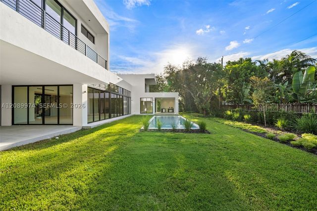 5921 SW 84th St, South Miami, FL 33143