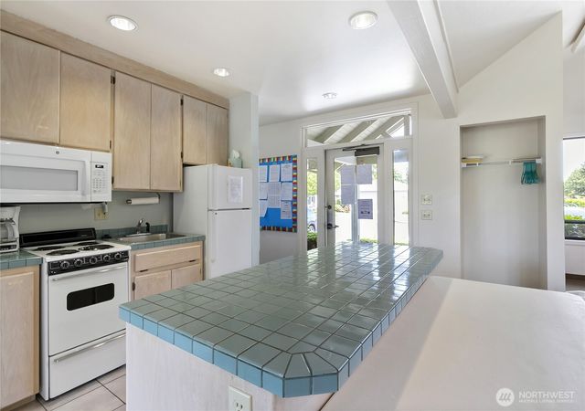 1225 Northwind Circle, Bellingham, WA 98226