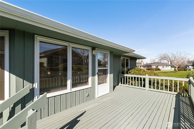 1225 Northwind Circle, Bellingham, WA 98226