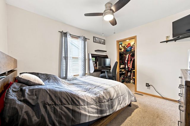 5712 ARBOR FALLS Court, Plainfield, IL 60586