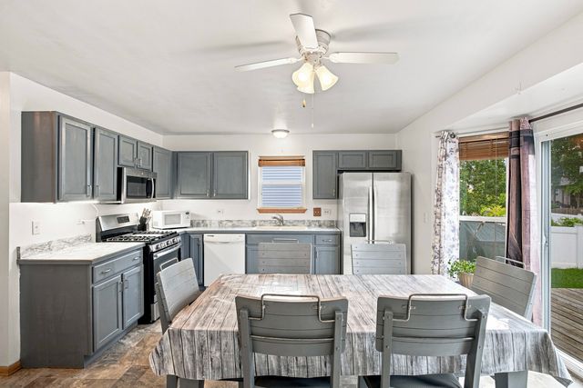 5712 ARBOR FALLS Court, Plainfield, IL 60586