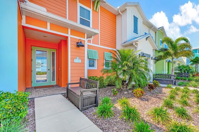 8189 SURF STREET, Kissimmee, FL 34747