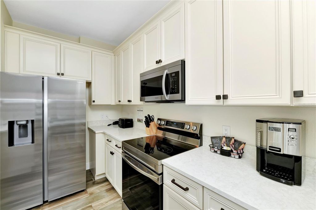 Image 29 of property listing at 8189 SURF STREET, Kissimmee, FL 34747