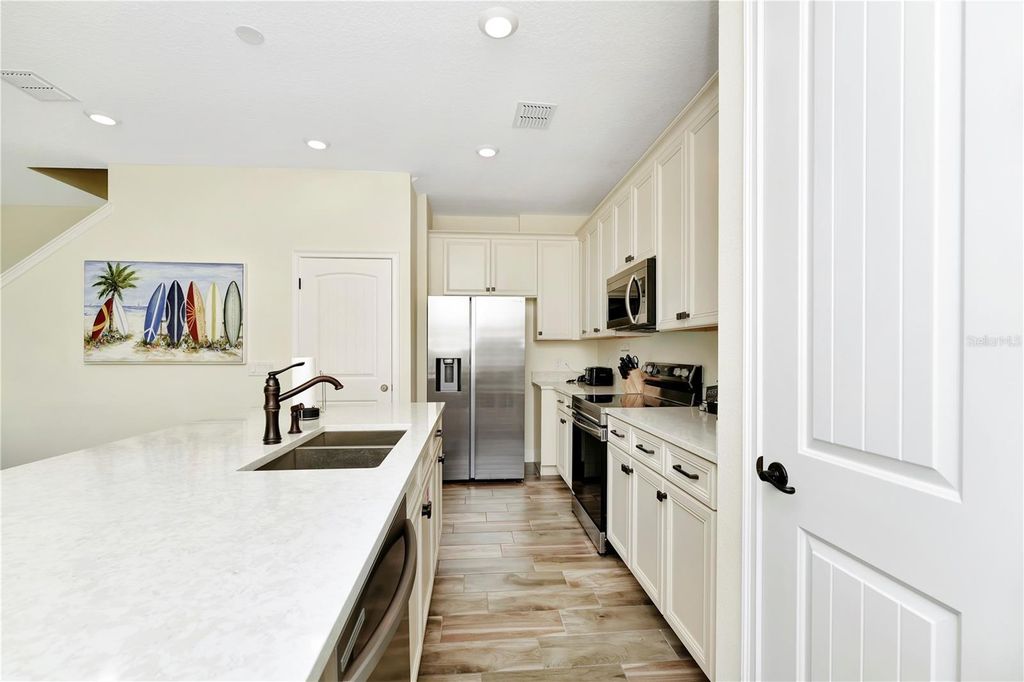 Image 4 of property listing at 8189 SURF STREET, Kissimmee, FL 34747