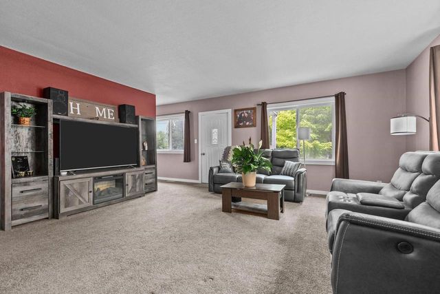 335 TAYLOR STREET, Kaukauna, WI 54130