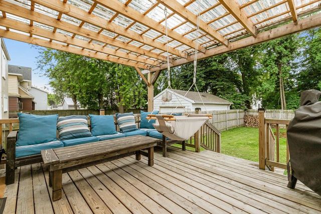 335 TAYLOR STREET, Kaukauna, WI 54130