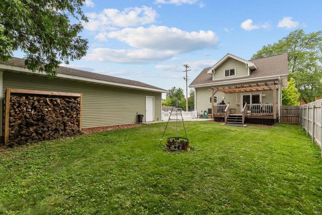 335 TAYLOR STREET, Kaukauna, WI 54130