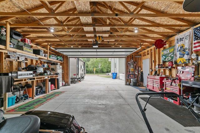 335 TAYLOR STREET, Kaukauna, WI 54130