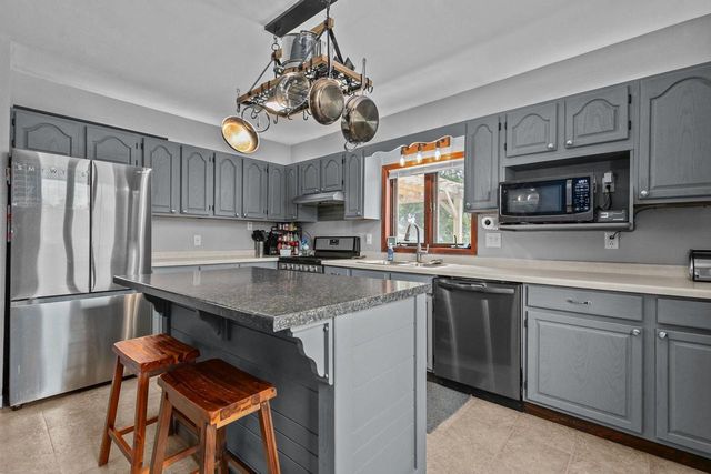 335 TAYLOR STREET, Kaukauna, WI 54130