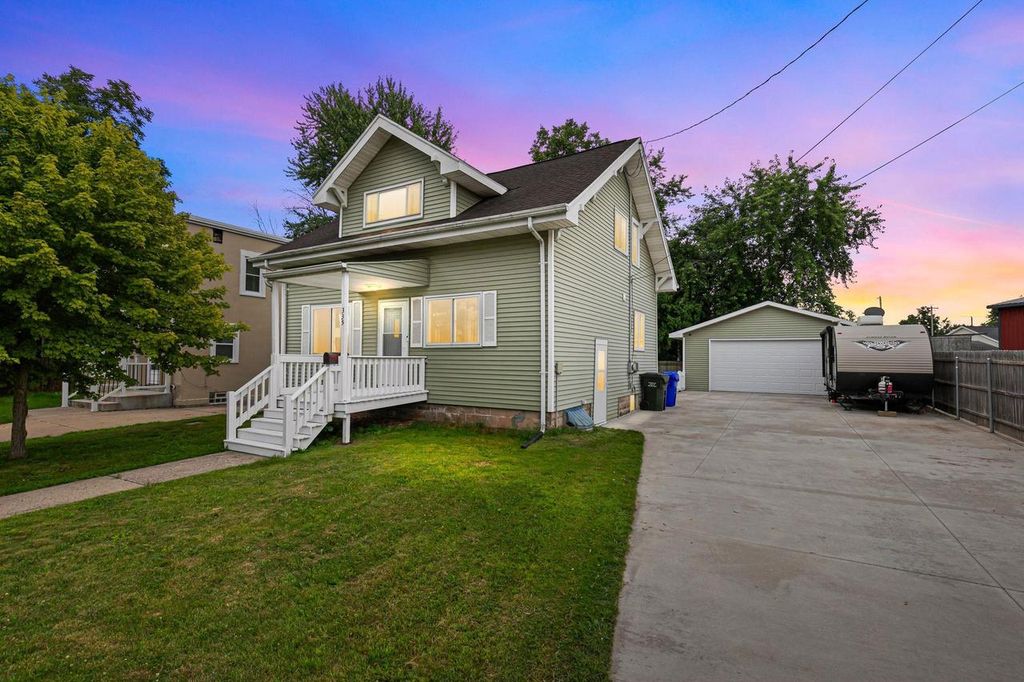 335 TAYLOR STREET, Kaukauna, WI 54130