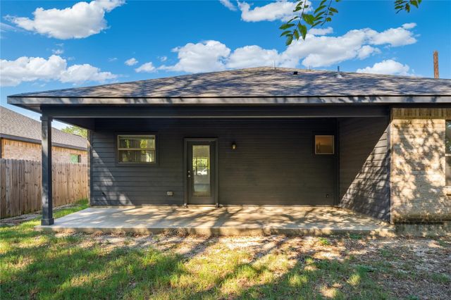 4800 Rimwood Drive, Balch Springs, TX 75180