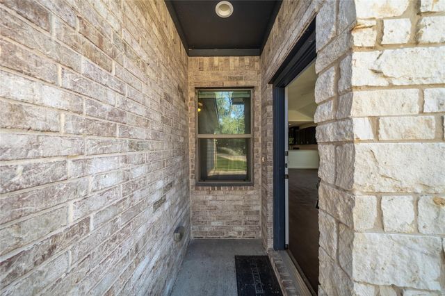 4800 Rimwood Drive, Balch Springs, TX 75180