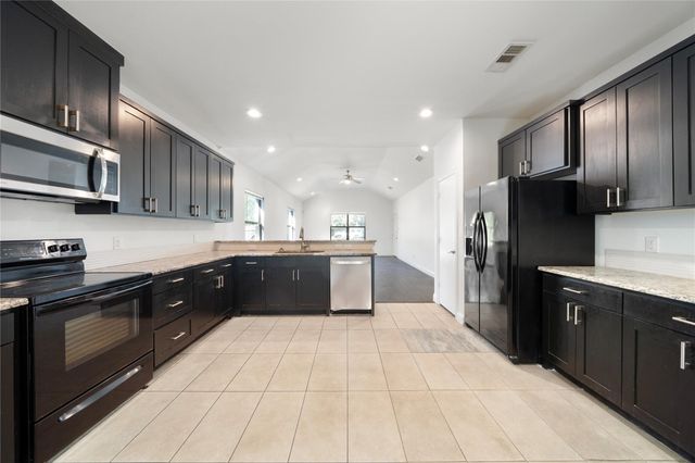 4800 Rimwood Drive, Balch Springs, TX 75180