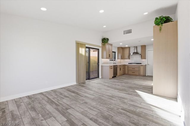 6220 Elmira Drive, Las Vegas, NV 89118