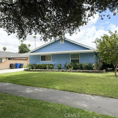 4486 Santee Place, Riverside, CA 92504