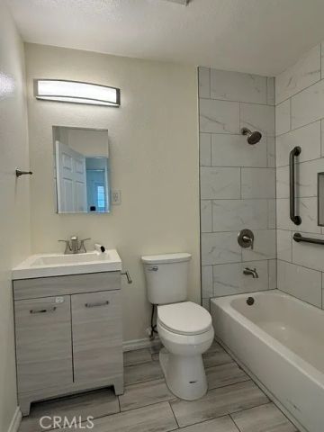 4486 Santee Place, Riverside, CA 92504
