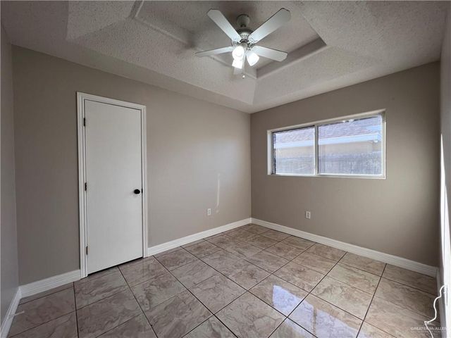 1204 E Rio Vista Avenue, Pharr, TX 78577